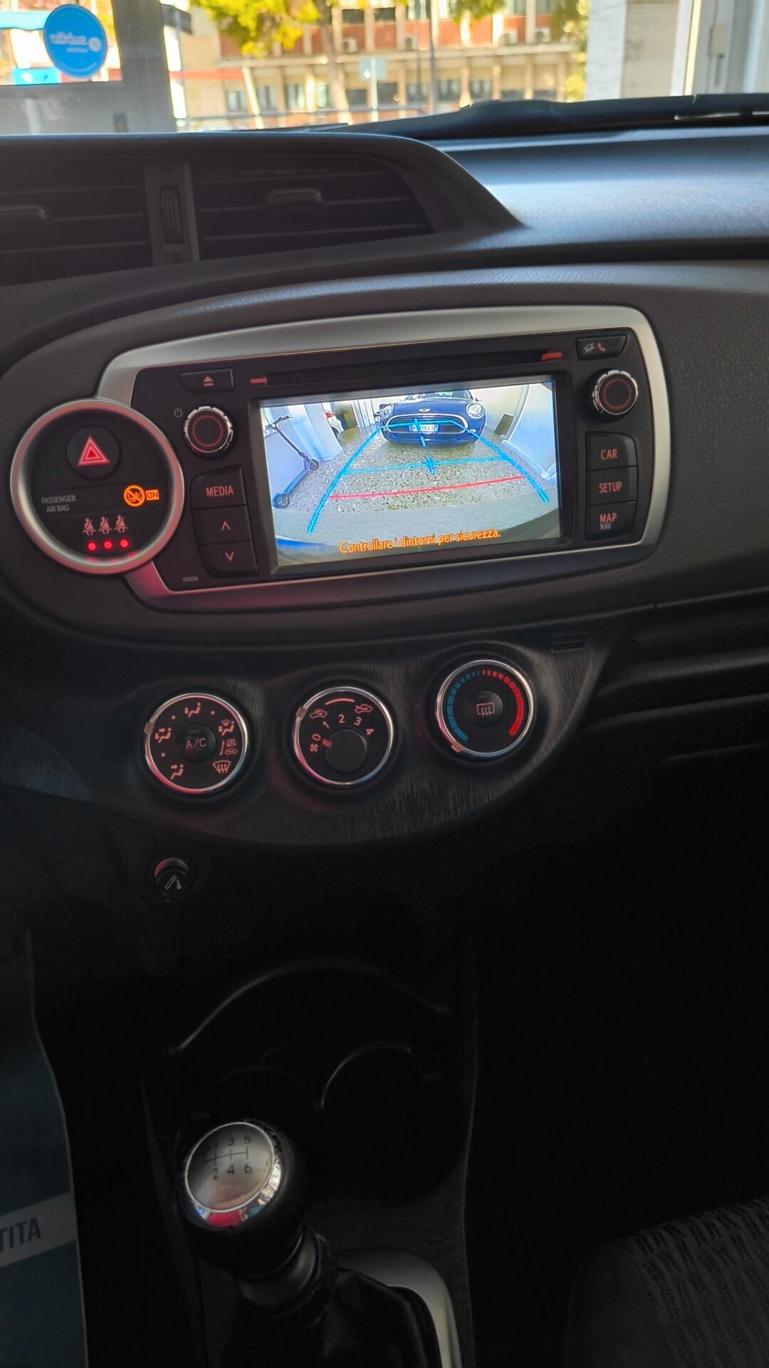 Toyota Yaris 1.4 D-4D DPF 5 porte Now