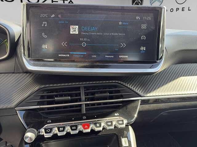 Peugeot 208 Hybrid 100 e-DCS6 Style