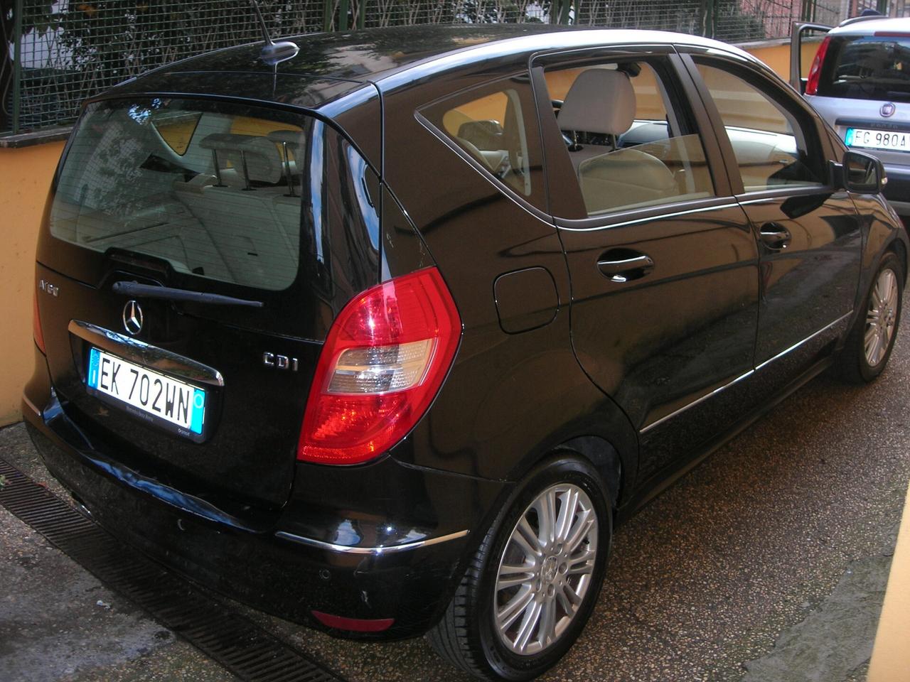 Mercedes-benz A 160 CDI BlueEFFICIENCY Premium