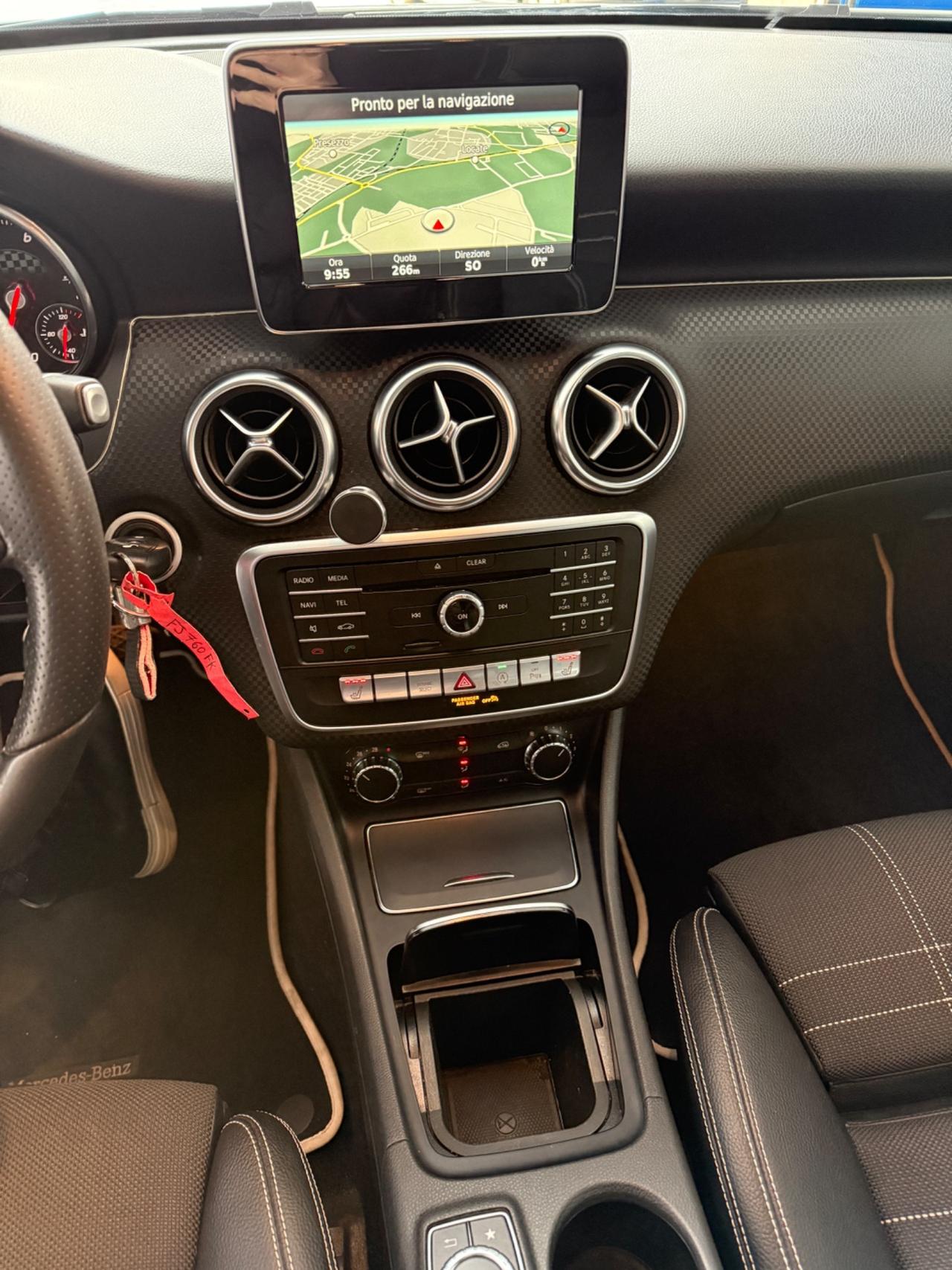 Mercedes-benz A 180 Sport 122cv Benzina