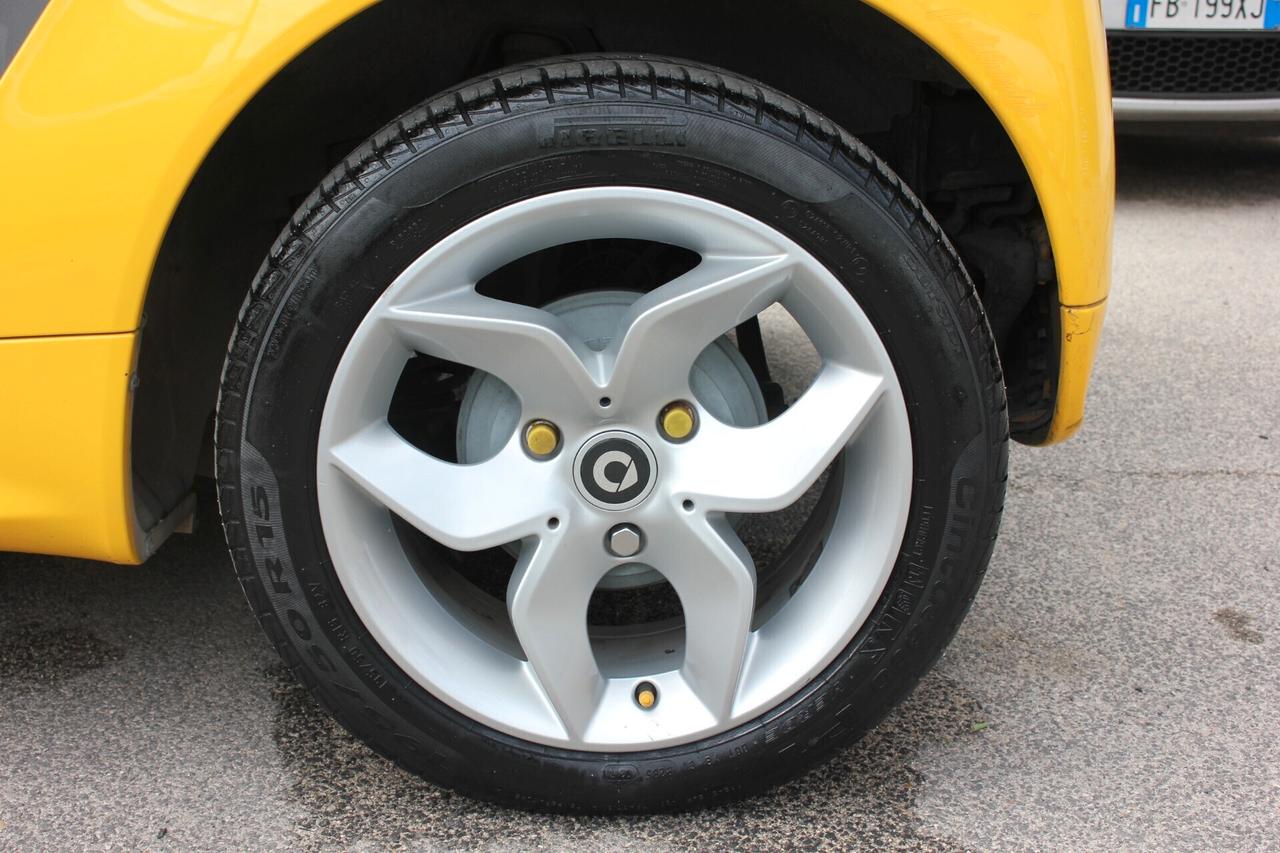 smart forTwo 1.0 mhd Pulse 71cv SERVOSTERZO MIX PELLE GARANZIA 12 MESI KM REALI CERTIFICATI