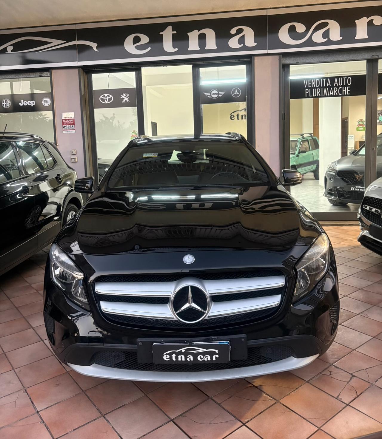 Mercedes-benz GLA 200 d Business