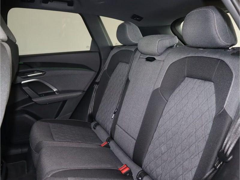 Audi Q5 TFSI 150kW S tronic S Line Edition Gancio Led 20" Camera