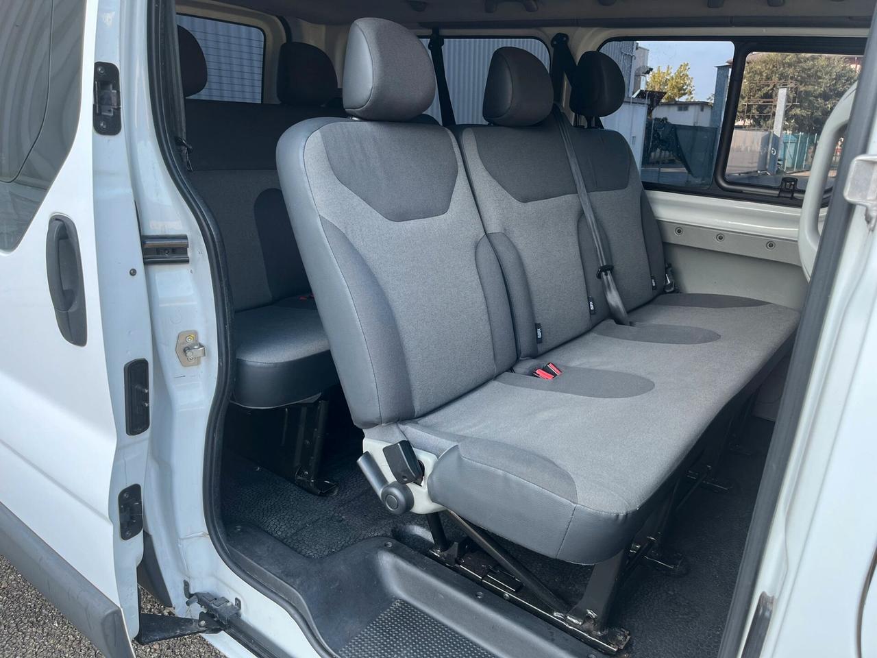 Renault Trafic 2.0 dCi Long 9posti