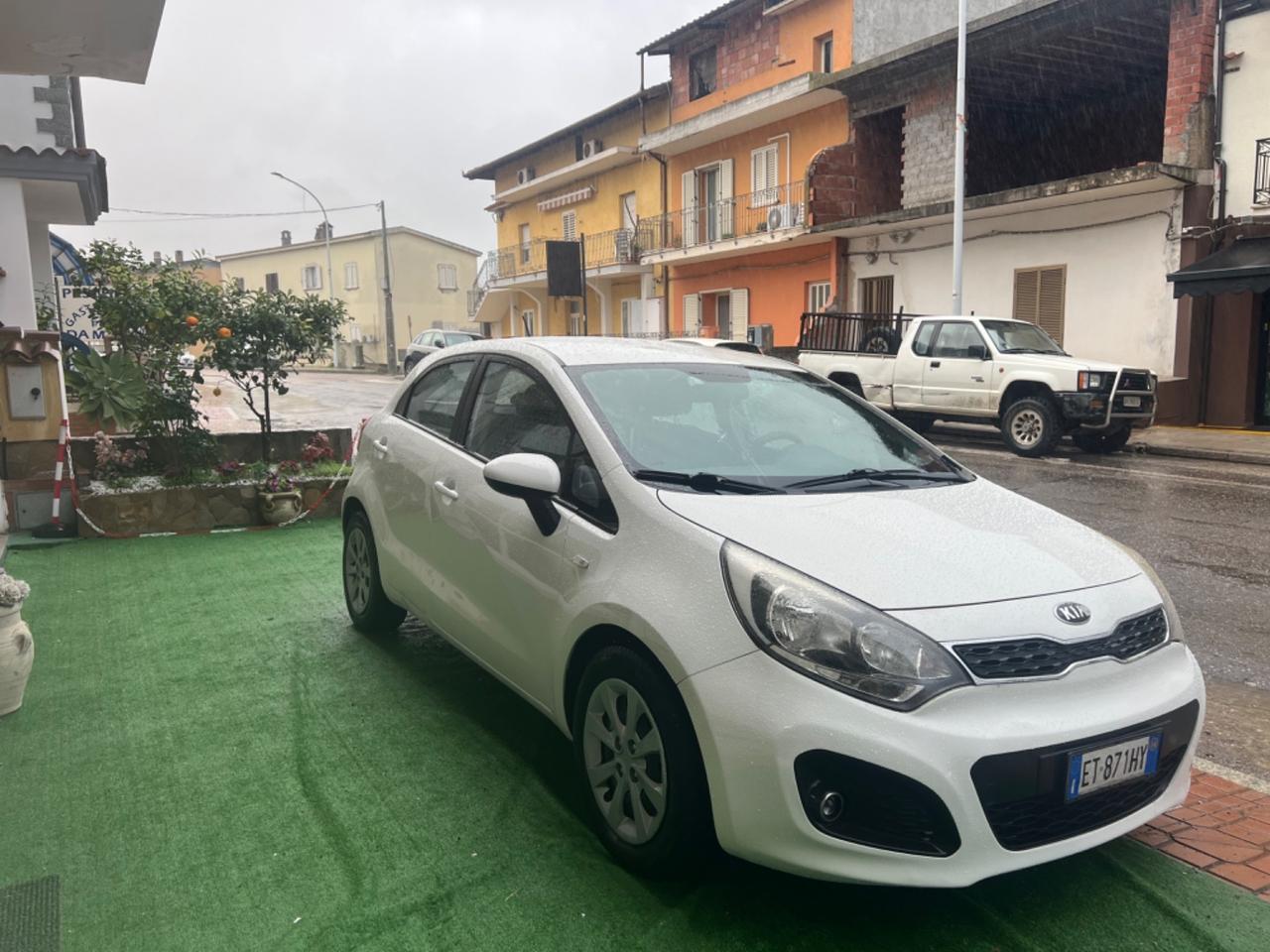 Kia Rio 1.1 CRDi 5p. Active