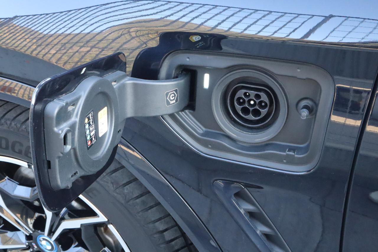 Bmw X3 30e M-SPORT XDRIVE PLUG-IN HYBRID PANORAMA DIGITAL COCKPIT LED CAMERA