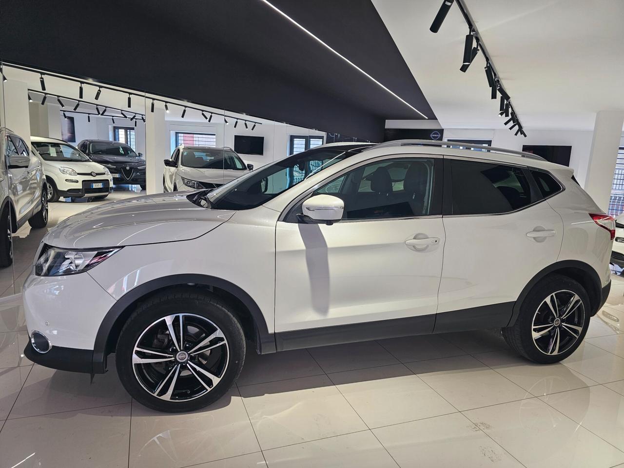 Nissan Qashqai 1.5 dCi DPF Tekna