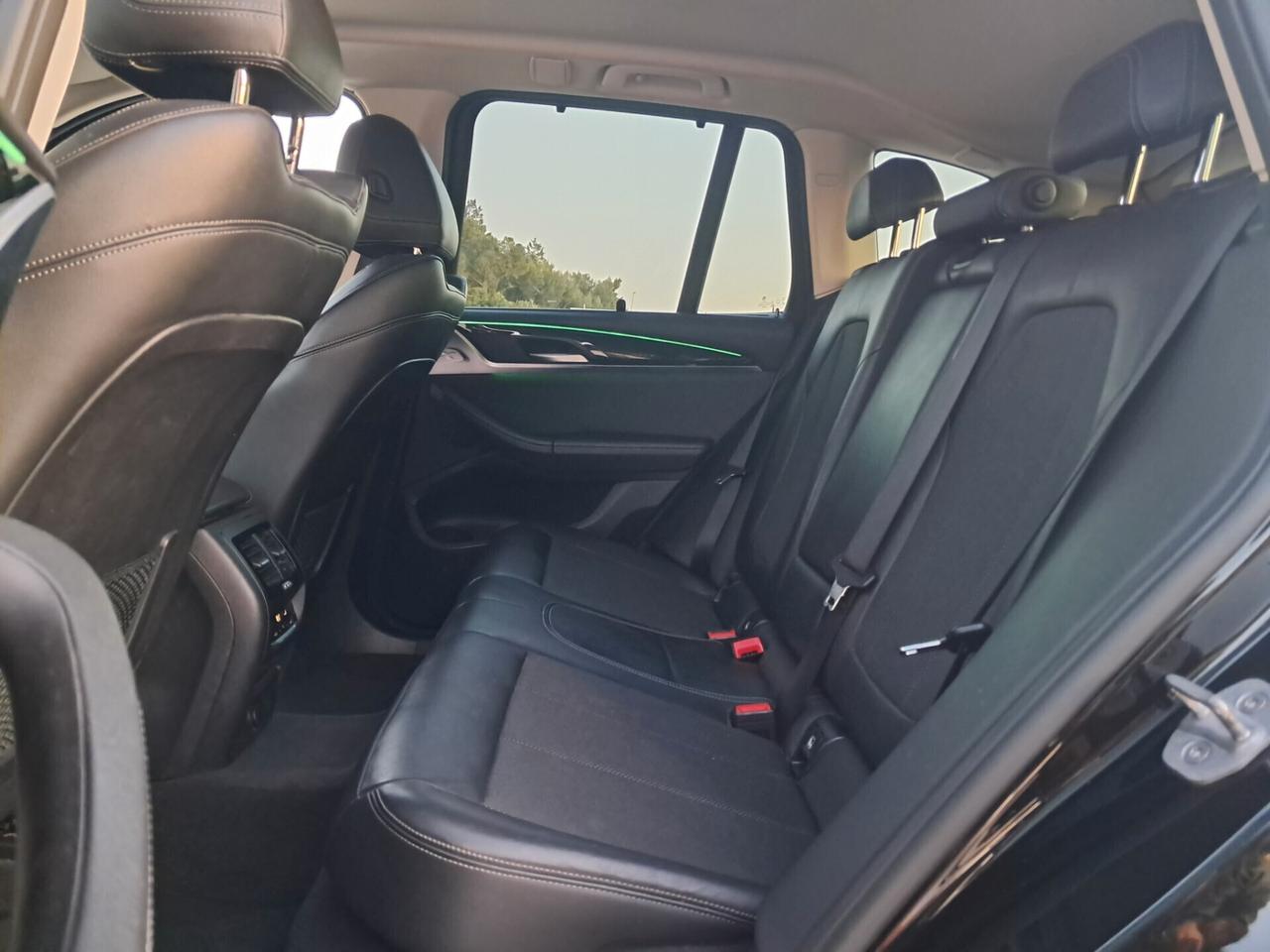 Bmw X3 20d-190cv-XLine-PELLE*LED*RADAR