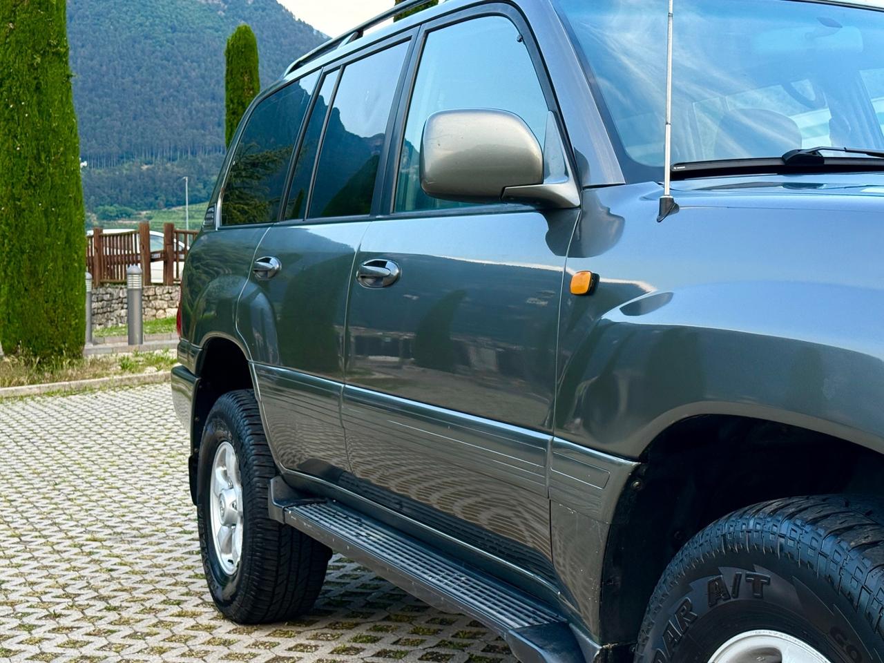 Toyota Land Cruiser HDJ100 4.2 TD 204cv 7 posti ASI