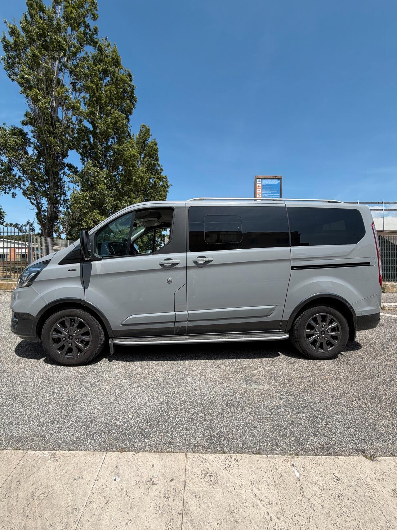 Ford Tourneo Custom 320 2.0 EcoBlue 150CV MHEV Active