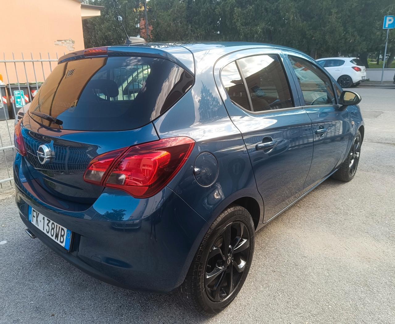 Opel Corsa 1.4 90CV GPL B-Color