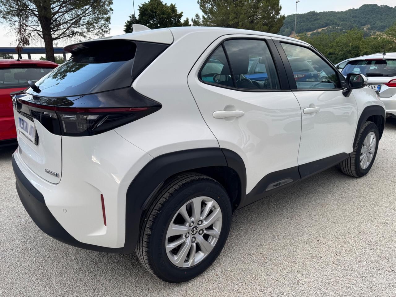 Toyota Yaris Cross 1.5 Hybrid 5p. E-CVT Business