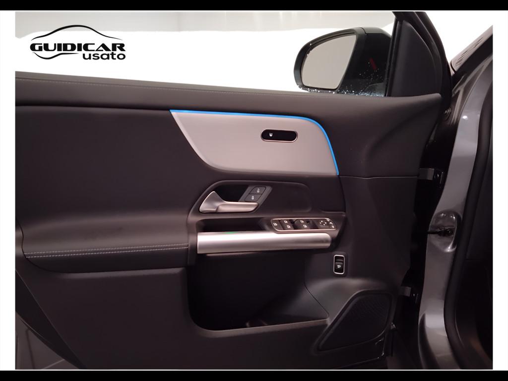 Mercedes-Benz GLA-H247 2023 - GLA 200 d Progressive Advanced Plus 4matic auto