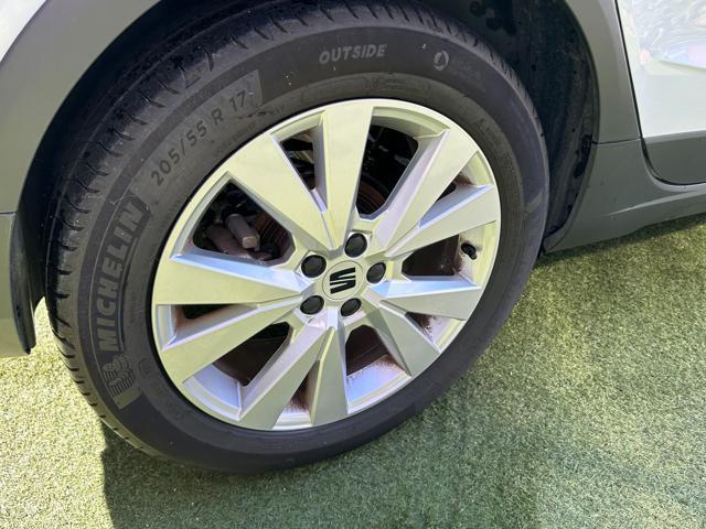 SEAT Arona 1.0 EcoTSI 110 CV DSG XPERIENCE 20000KM UNIP