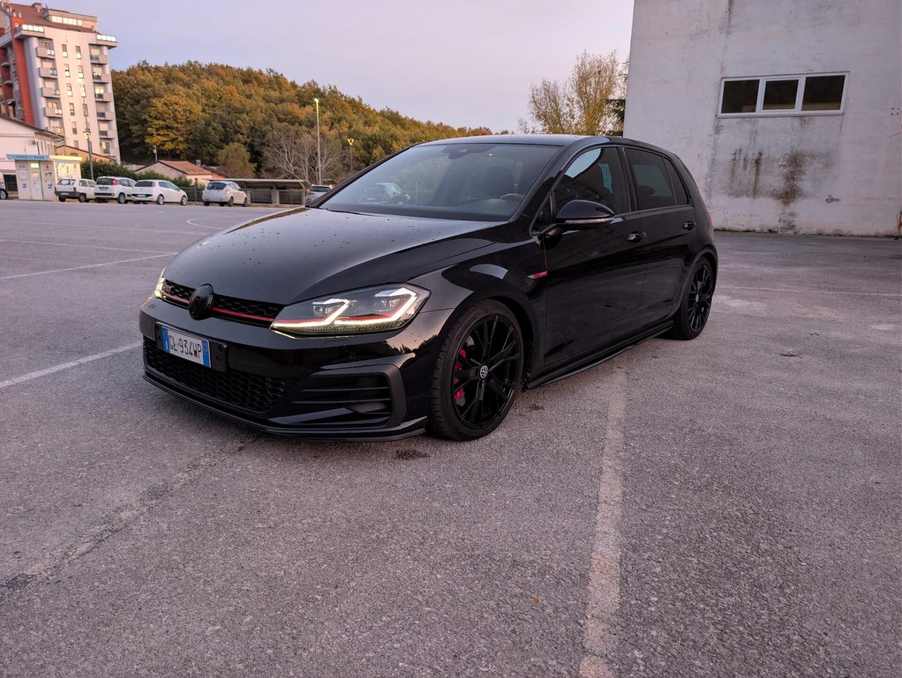 Volkswagen Golf GTI Performance 2.0 245 CV TSI DSG 5p. BMT