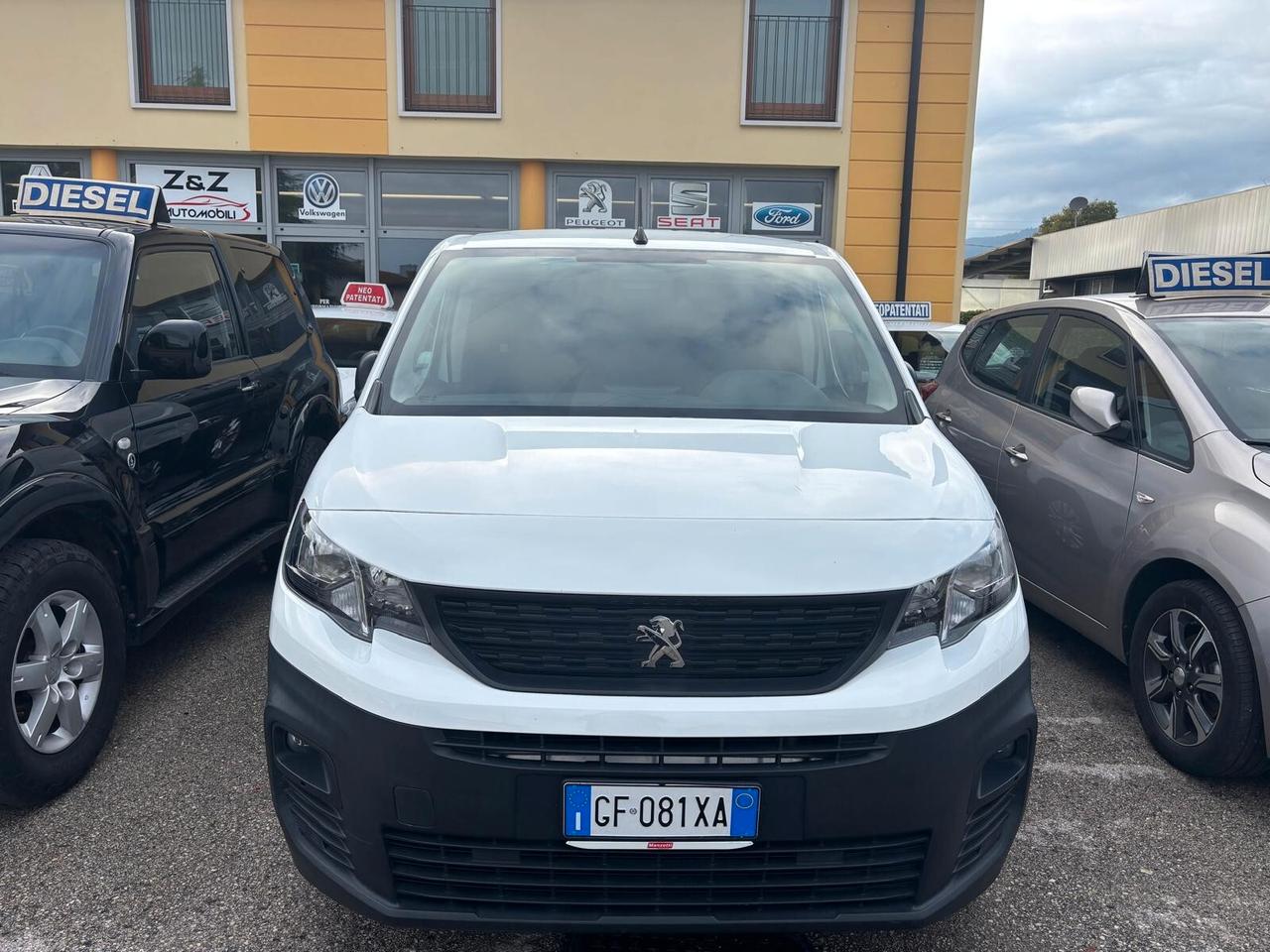 Peugeot Partner 1.5 102 cv anno 2021 con 92000 km