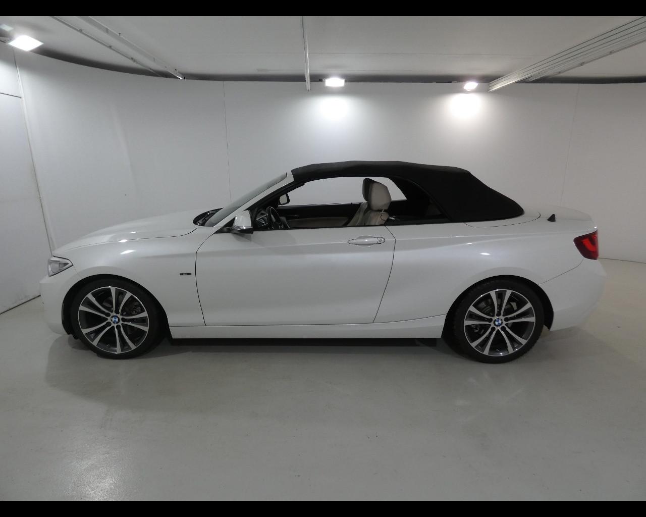 BMW Serie 2 Cabrio(F23) - 220d Cabrio Sport