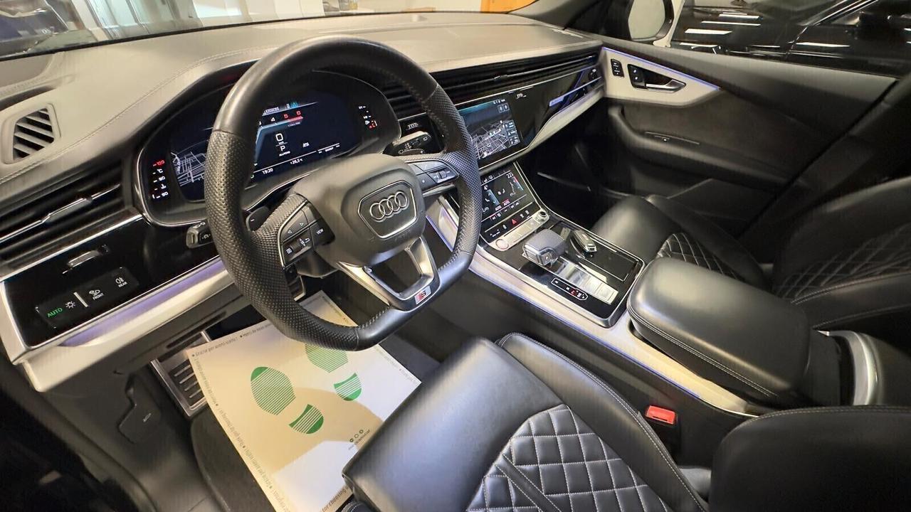 Audi Q8 SQ8 TDI quattro tiptronic