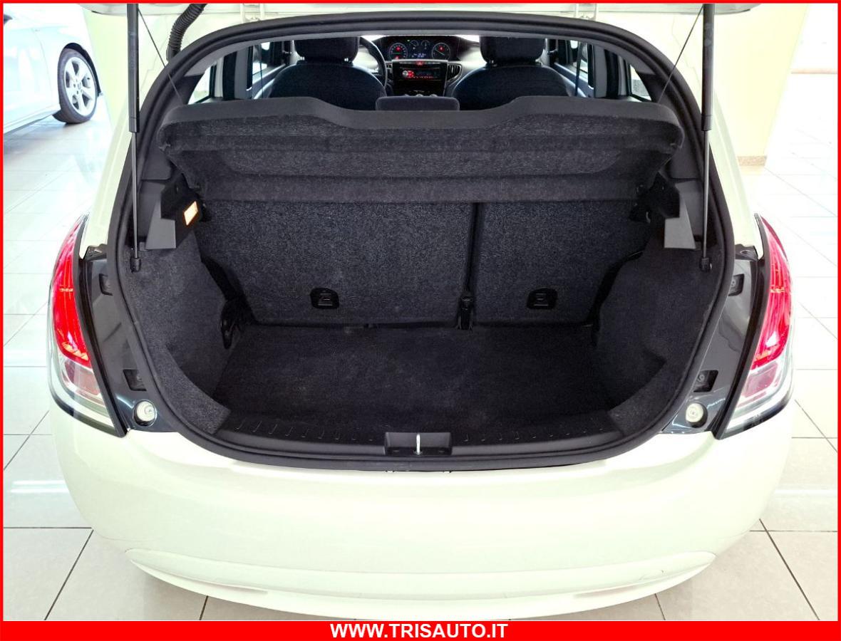 LANCIA Ypsilon 1.3 MJT Silver NEOPATENTATI