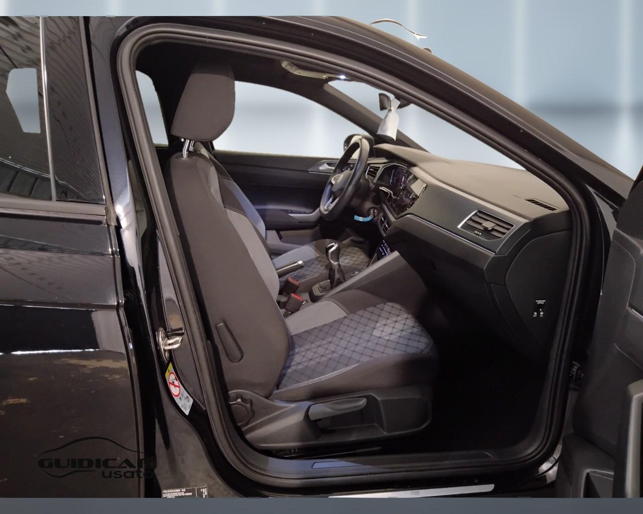 VOLKSWAGEN Taigo - Taigo 1.0 tsi R-Line 110cv
