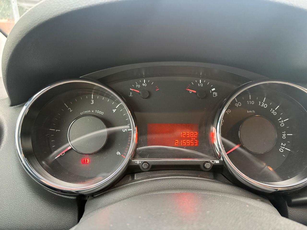 Peugeot 3008 1.6 HDi 112CV Tecno
