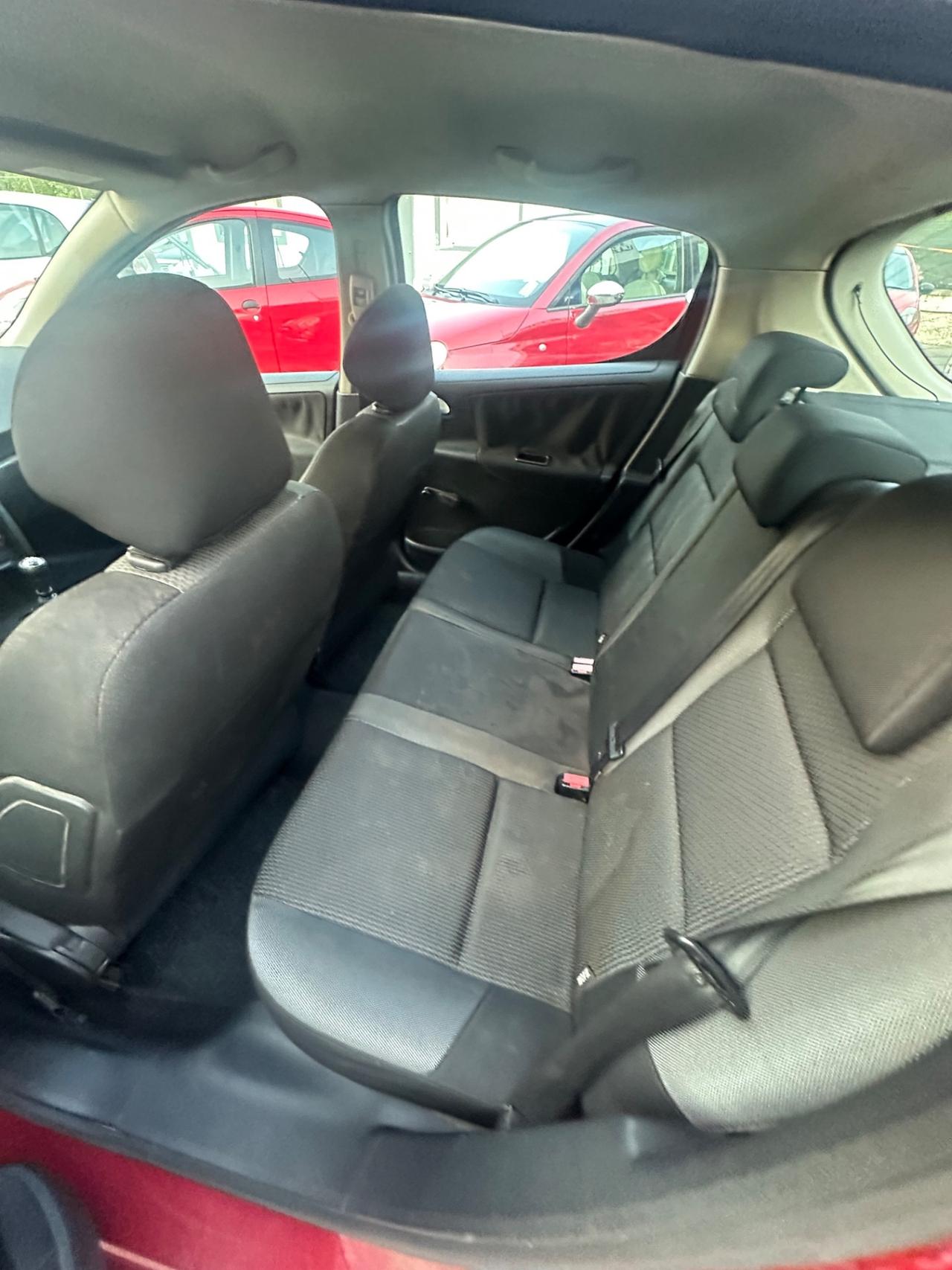 Peugeot 207 1.4 HDi 70CV FAP 5p. XS