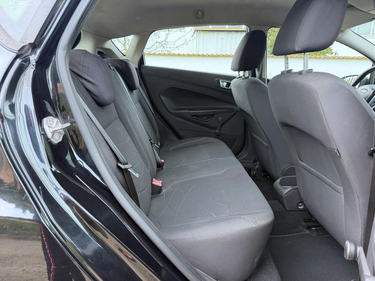 Ford Fiesta 1.5 TDCi 75CV 5 porte