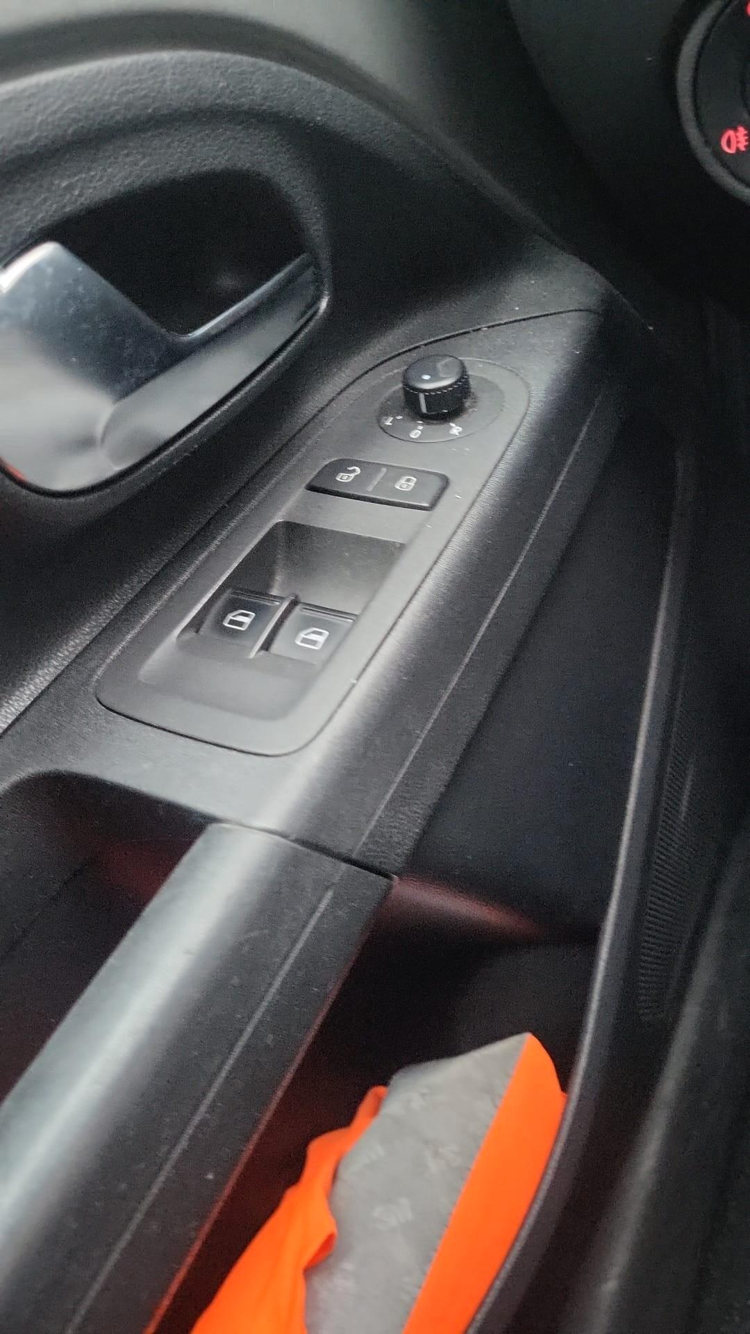 VOLKSWAGEN UP! ECO METANO-3 EURO X 100 KM-BOLLO 35