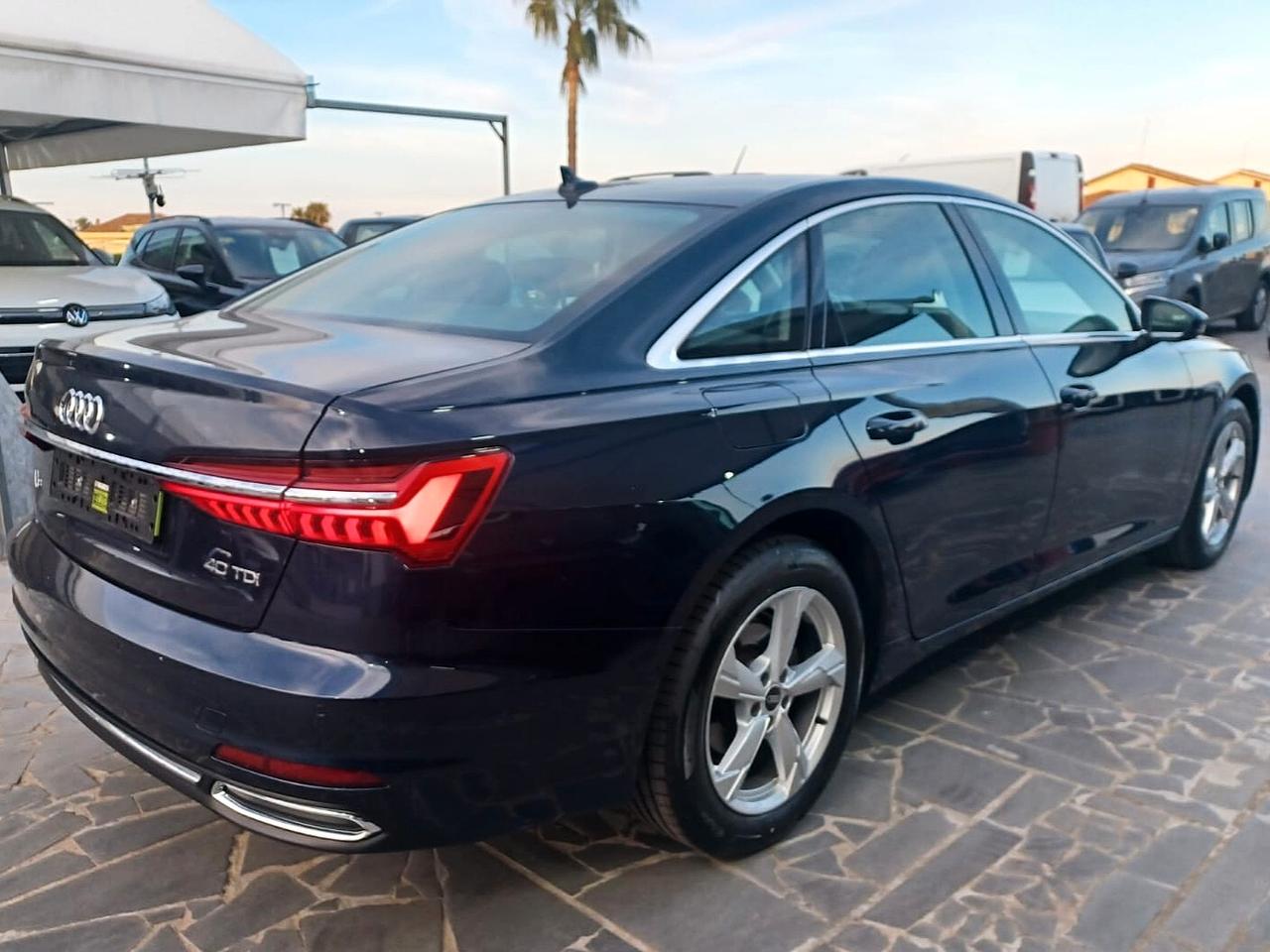 Audi A6 40 2.0 TDI S tronic Business Plus