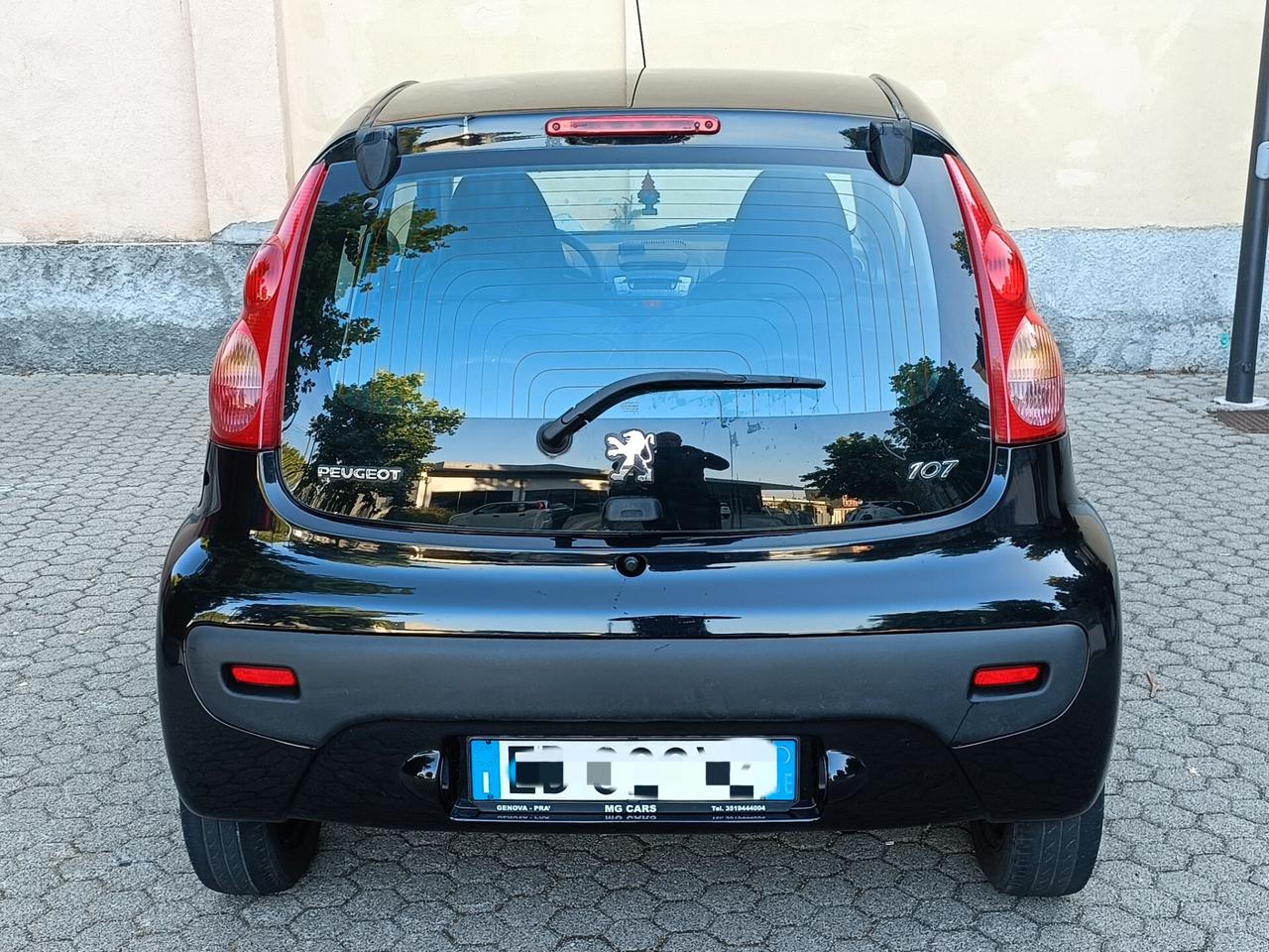 Peugeot 107 1.0 68CV 3p. Sweet Years