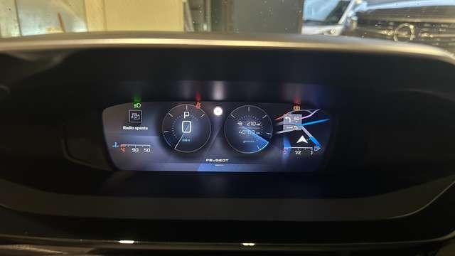 Peugeot 308 1.5 bluehdi Allure Pack 130cv *AUTO*