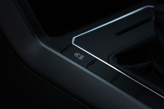 VOLKSWAGEN Taigo 1.0 TSI 115 CV TETTO DSG R-Line Prezzo Netto