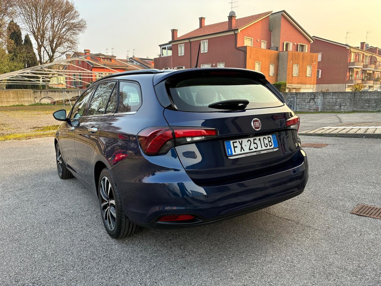 Fiat Tipo 1.4 T-Jet 120CV SW Lounge