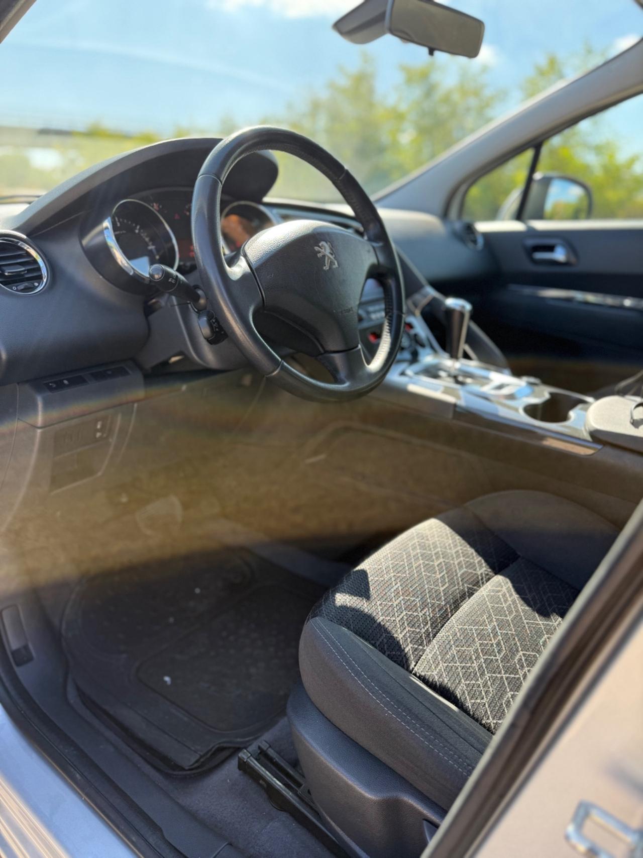 Peugeot 3008 BlueHDi 120 EAT6 S&S Allure