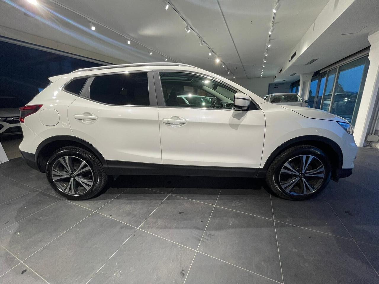 Nissan Qashqai 1.5 dCi N-Connecta