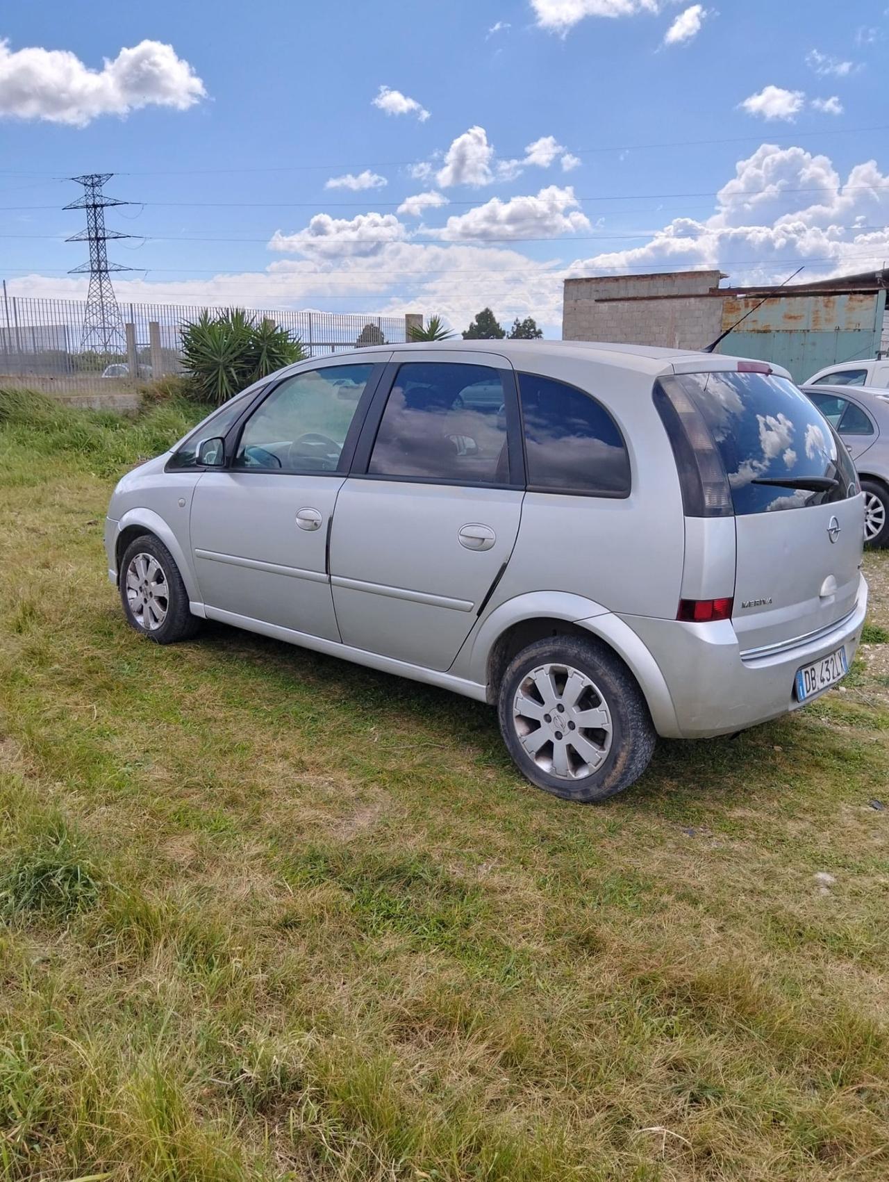 Opel Meriva 1.3 Diesel- Neopatentati