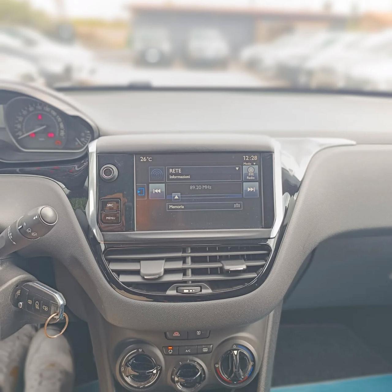 Peugeot 208 75Cv ok NEOPATENTAT