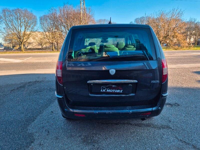 LANCIA Phedra 2.2 MJT Oro