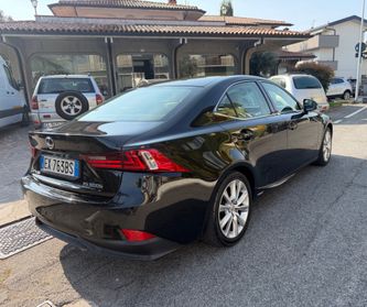 Lexus IS 300 Hybrid FSport