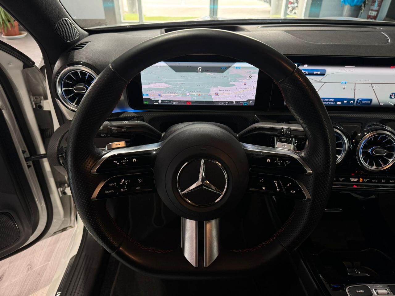 Mercedes-benz A 180 d Automatic Premium AMG Night Edition