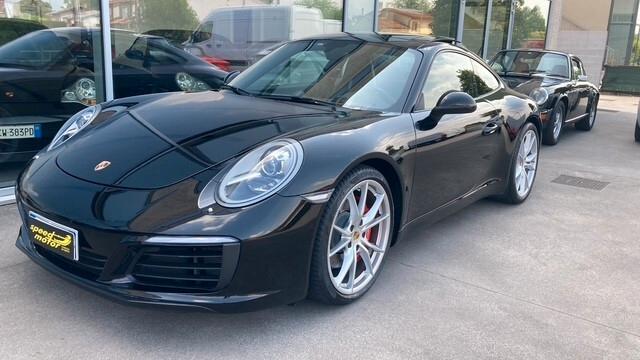 Porsche 911 3.0 Carrera S Coupé 4ruote sterzanti pari a nuova