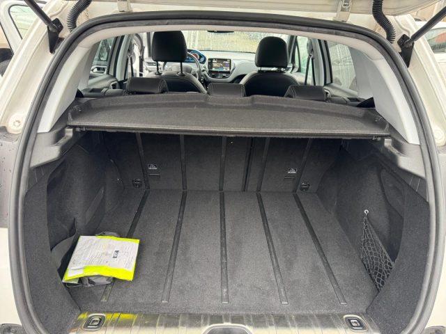 PEUGEOT 2008 1.6 e-HDi 115 CV Stop&Start Allure