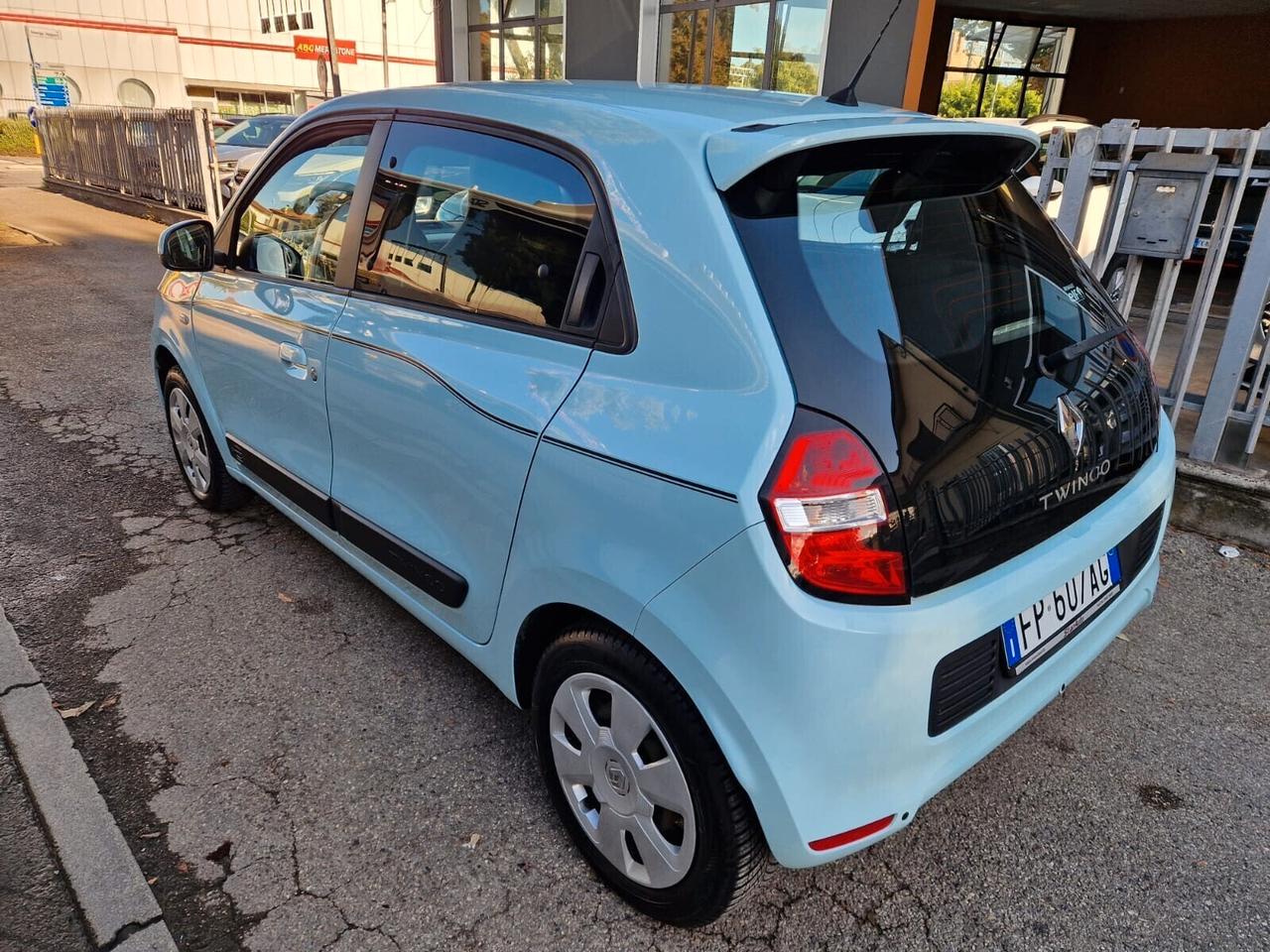 Renault Twingo SCe Lovely
