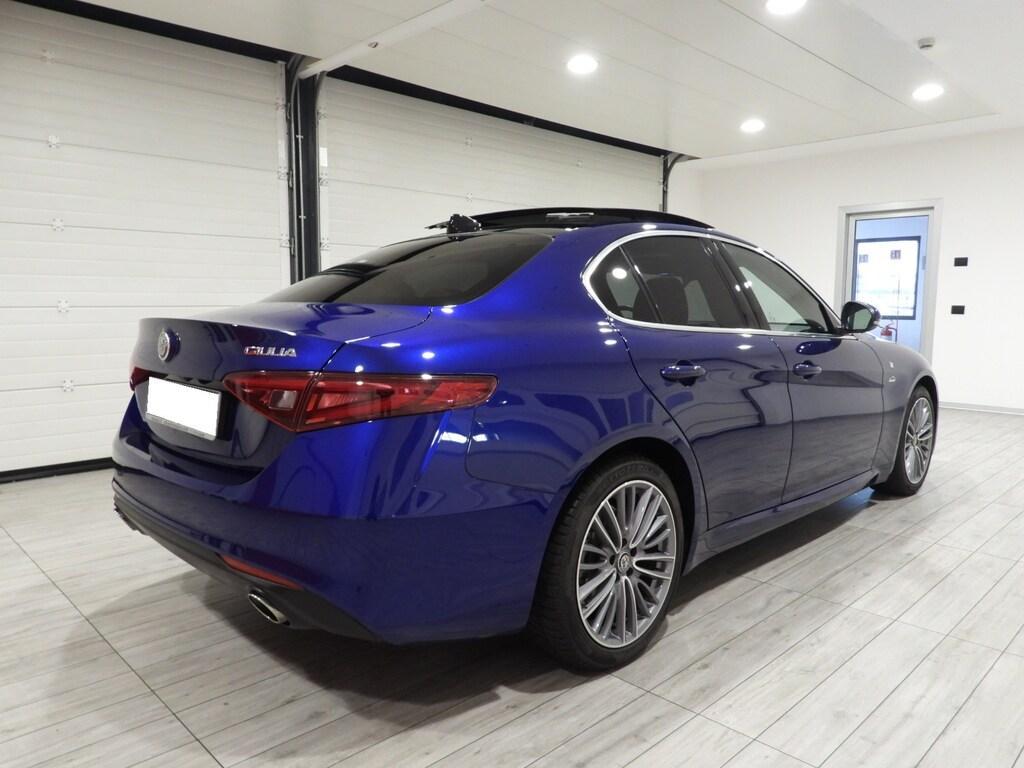 Alfa Romeo Giulia 2.2 Turbo Ti AT8