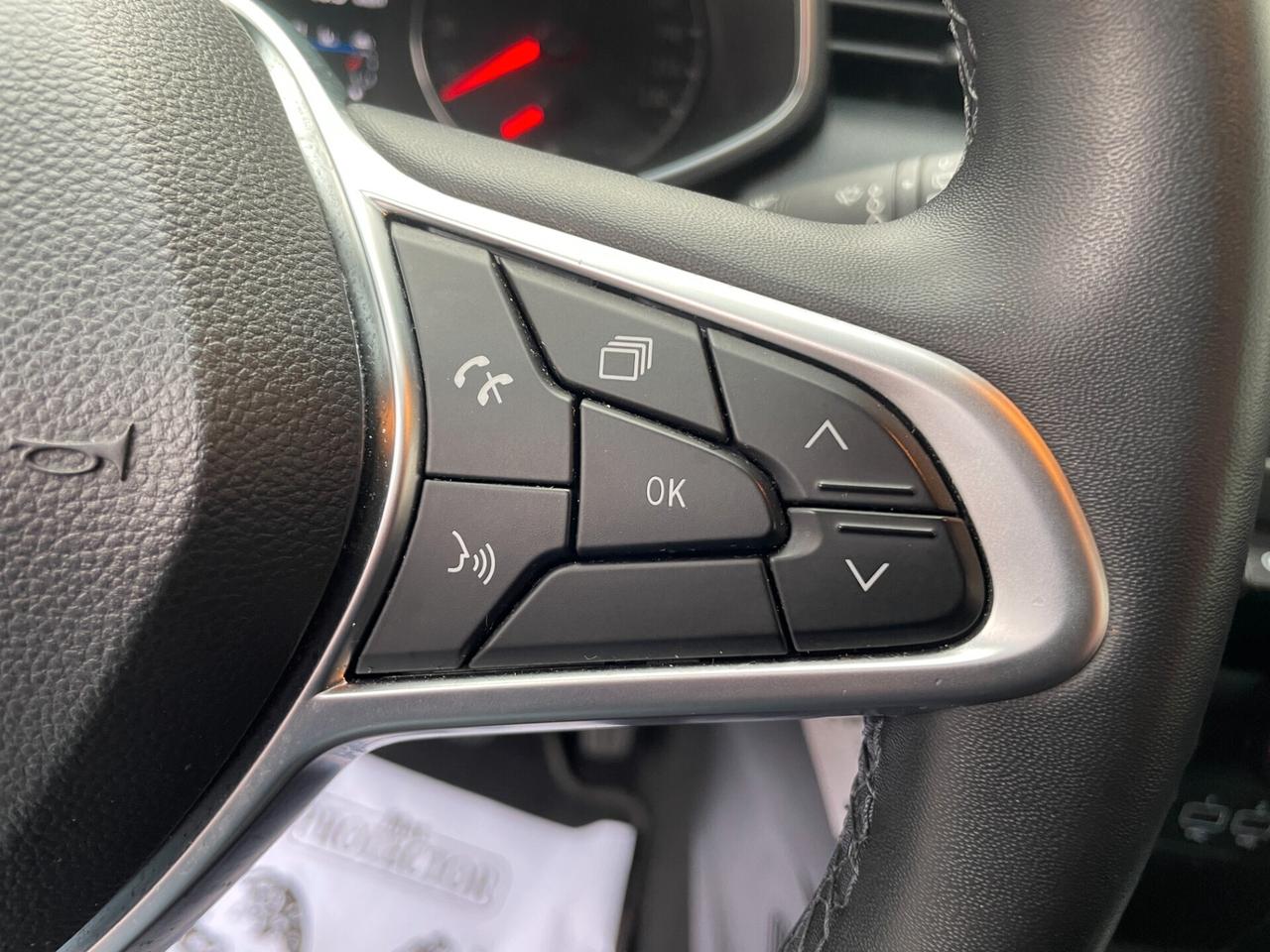 Renault Clio UNICO PROPRIETARIO - NEOPATENTATI