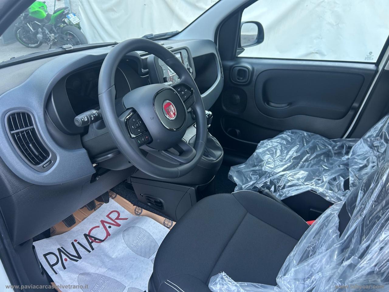 FIAT Pandina 1.0 FireFly 65 CV Hybrid Icon KM/0
