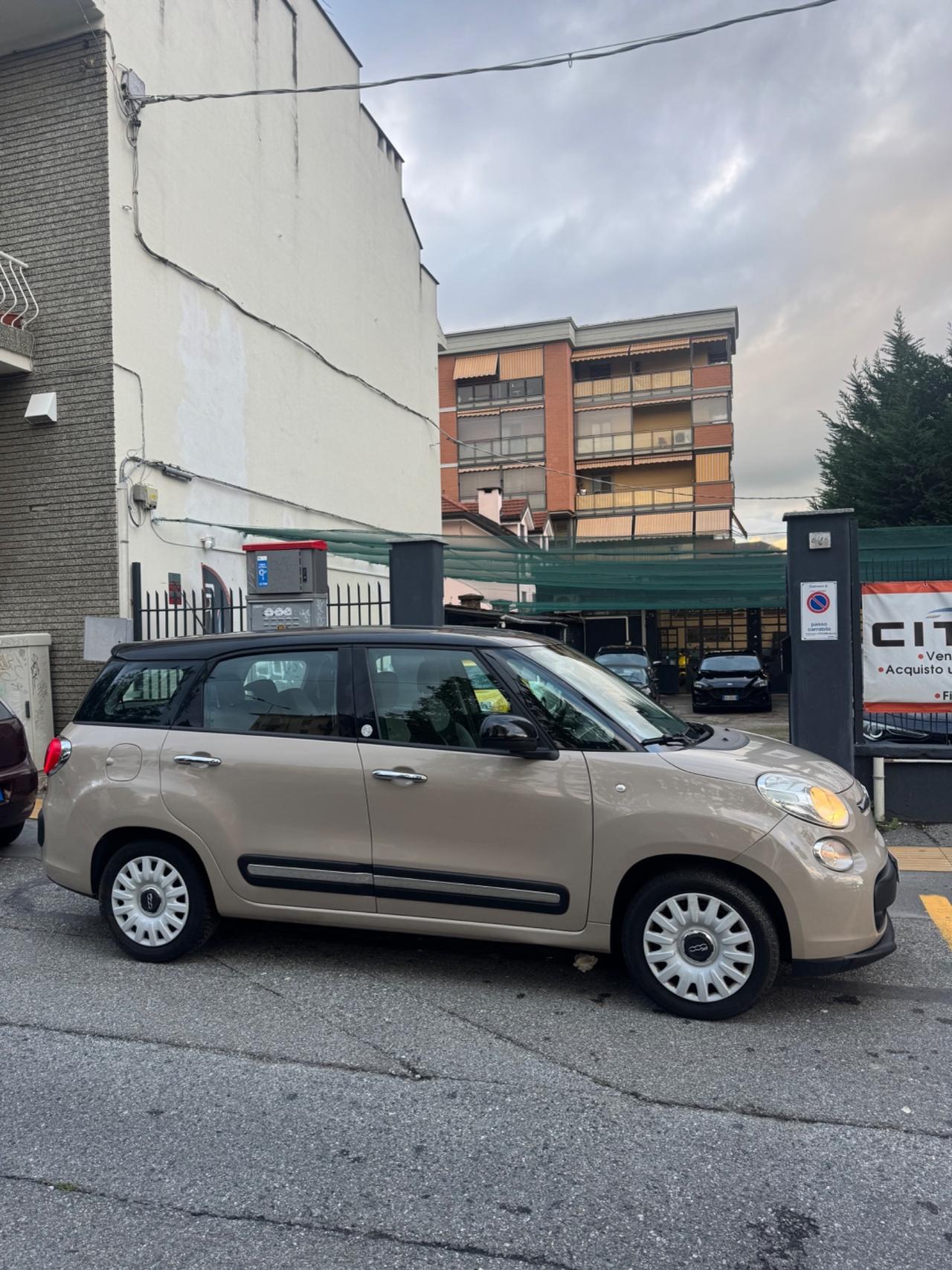 Fiat 500L 1.4 T-Jet 120 cv Living 7 posti Unicoproprietario