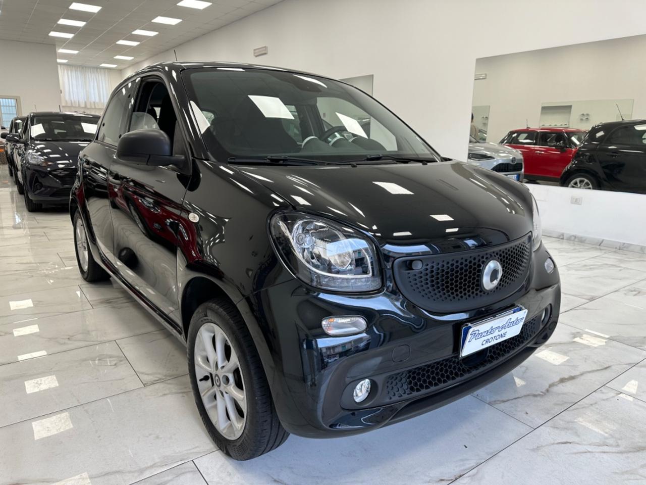 Smart ForFour 70 1.0 twinamic Youngster