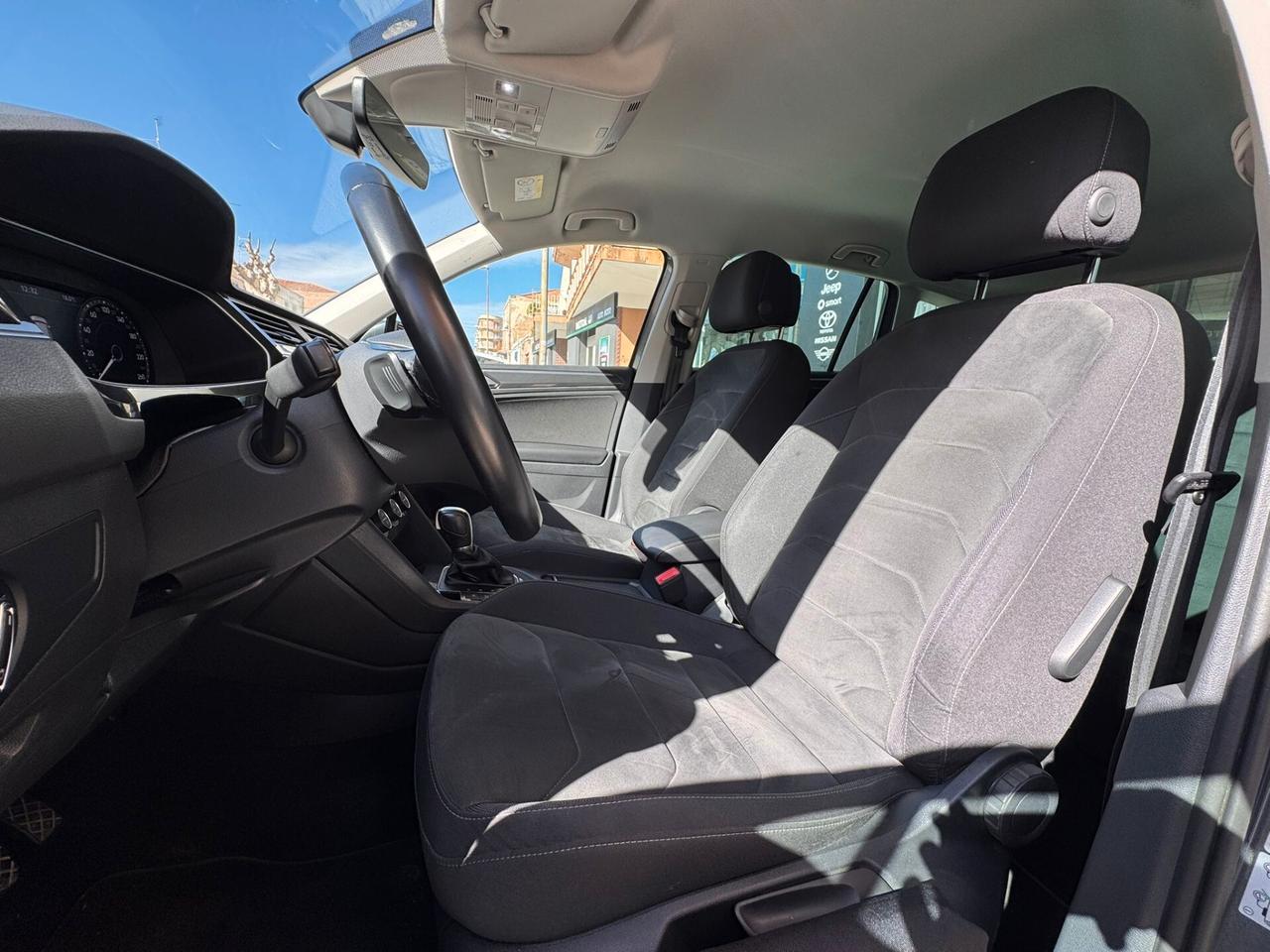 Volkswagen Tiguan 2.0 TDI SCR DSG 4MOTION R-Line TUA DA 305€