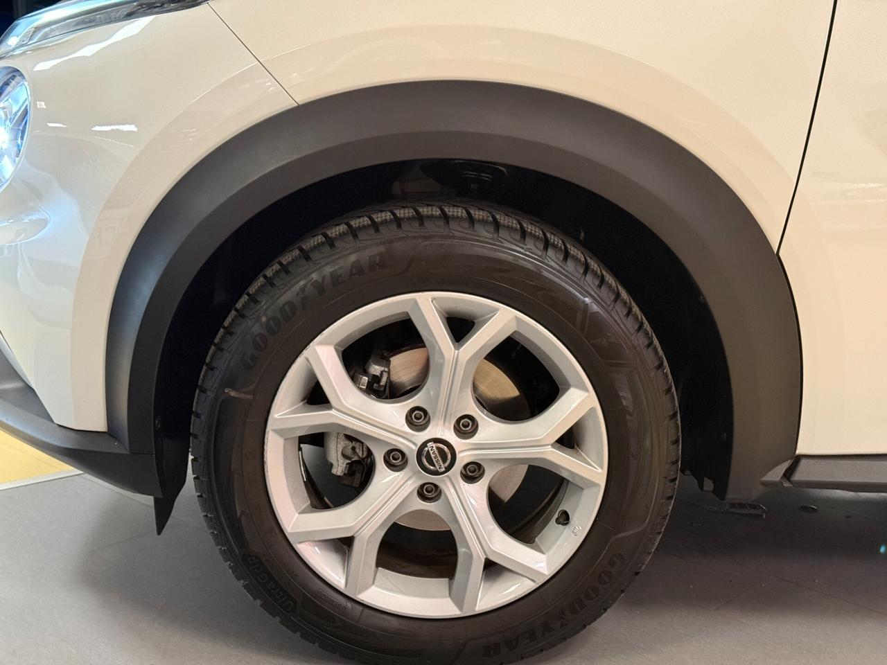 Nissan Juke 1.0 DIG-T 114 CV N-CONNECTA